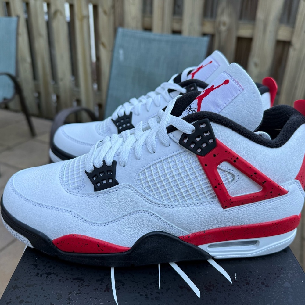 Jordan Air 4 Retro White Red Black Sneakers size 10